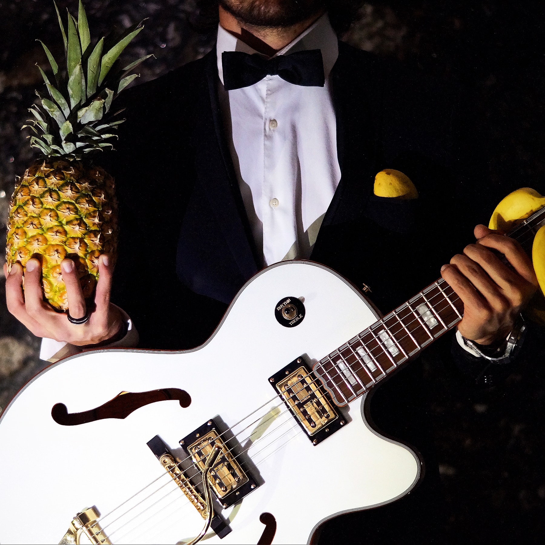 Manlo Good Taste Artwork” title=