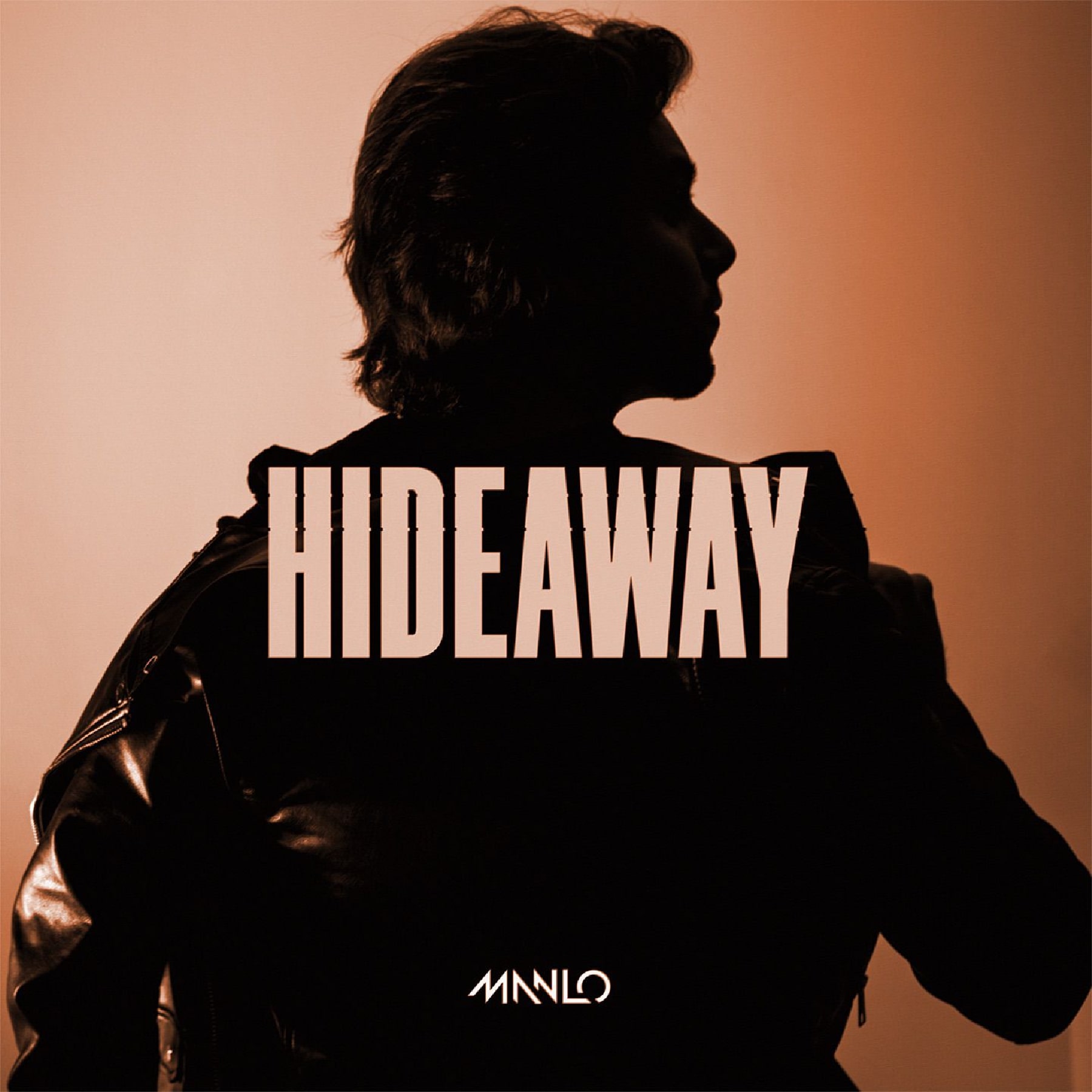 Manlo Hideaway Artwork” title=
