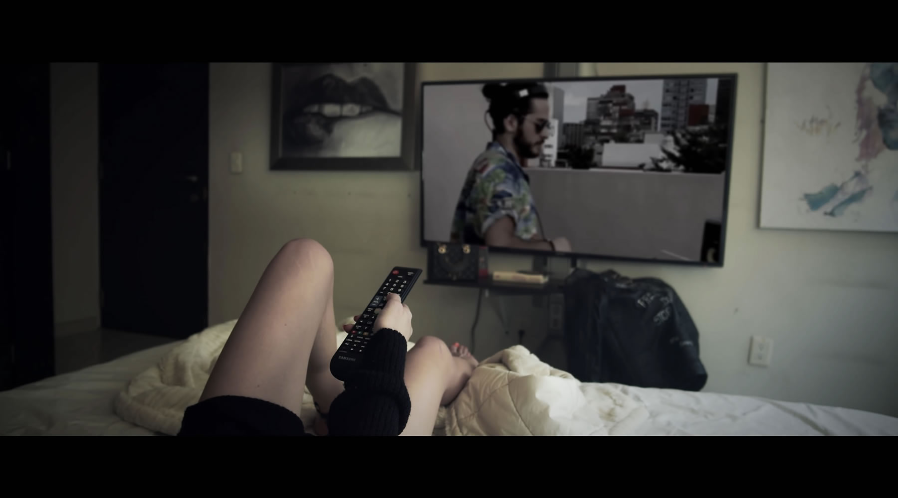 Manlo Milkshake Video Still 9” title=