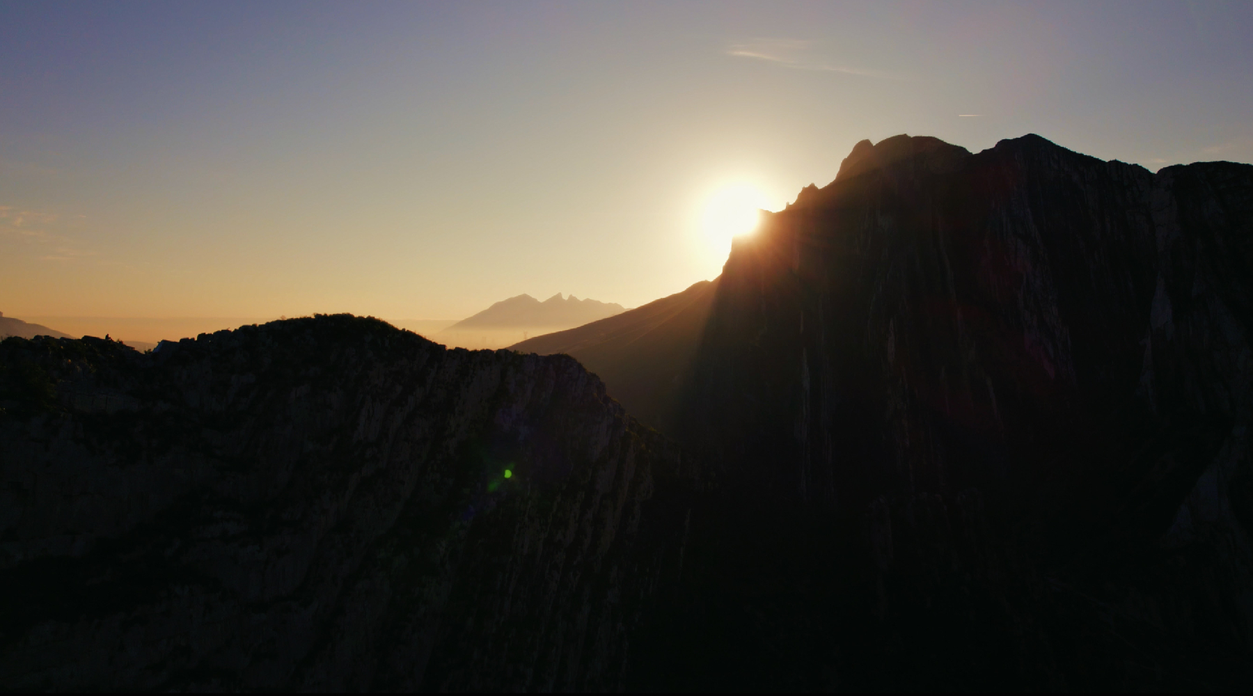 Manlo Milkshake Video Still 10” title=